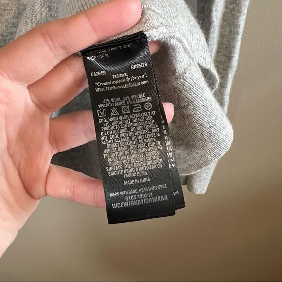 ✨ Ted Baker London Gray Bow Sleeve Wool Blend Sweater 6 - Picture 7 of 10